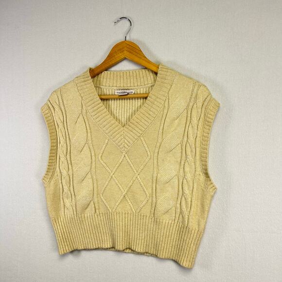 Woman's Cable Knit Tan Cropped‎ Sweater Vest - Size Small Preppy Academia - Picture 4 of 10